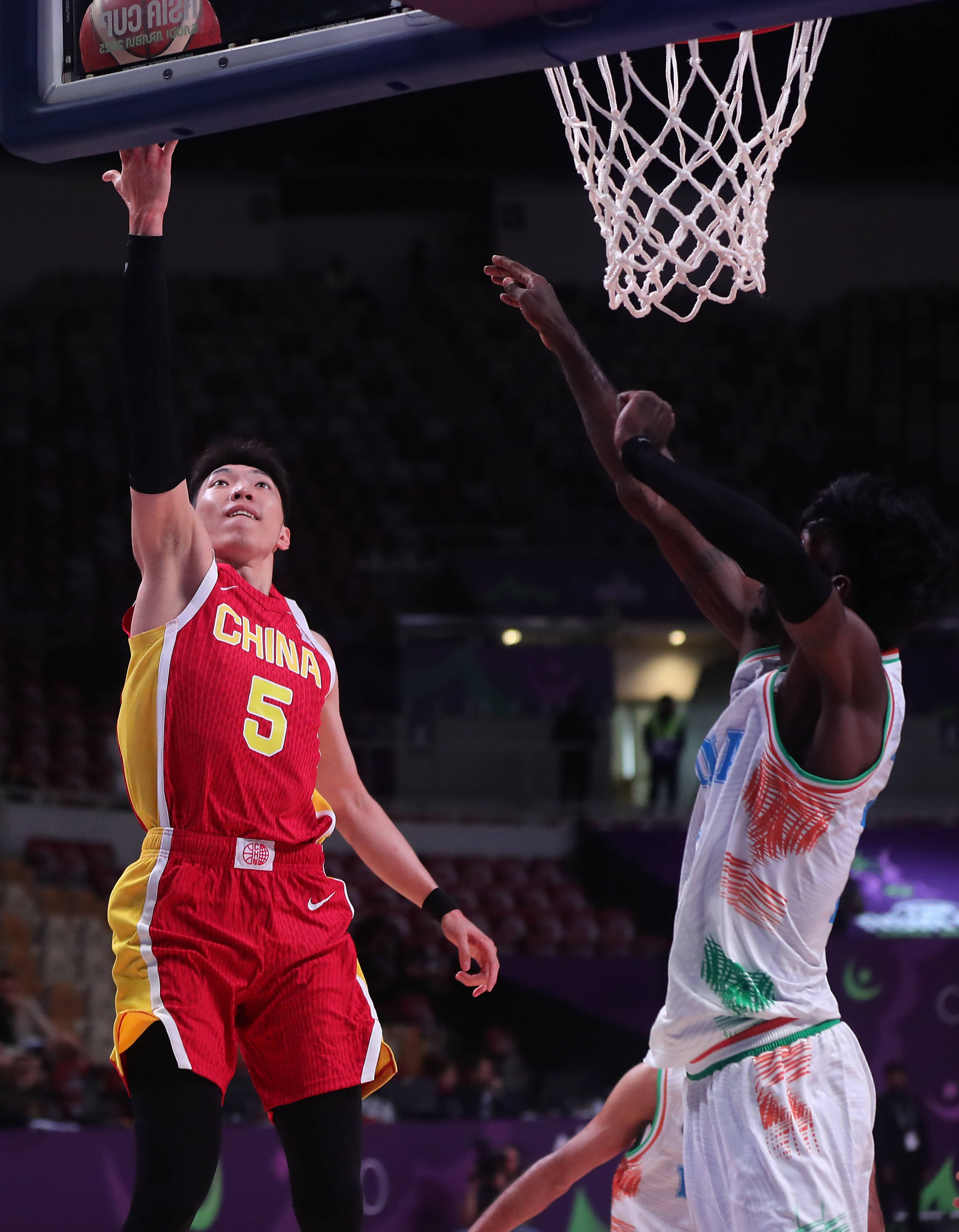 皇冠-（体育）篮球——国际篮联亚洲杯：中国队胜印度队