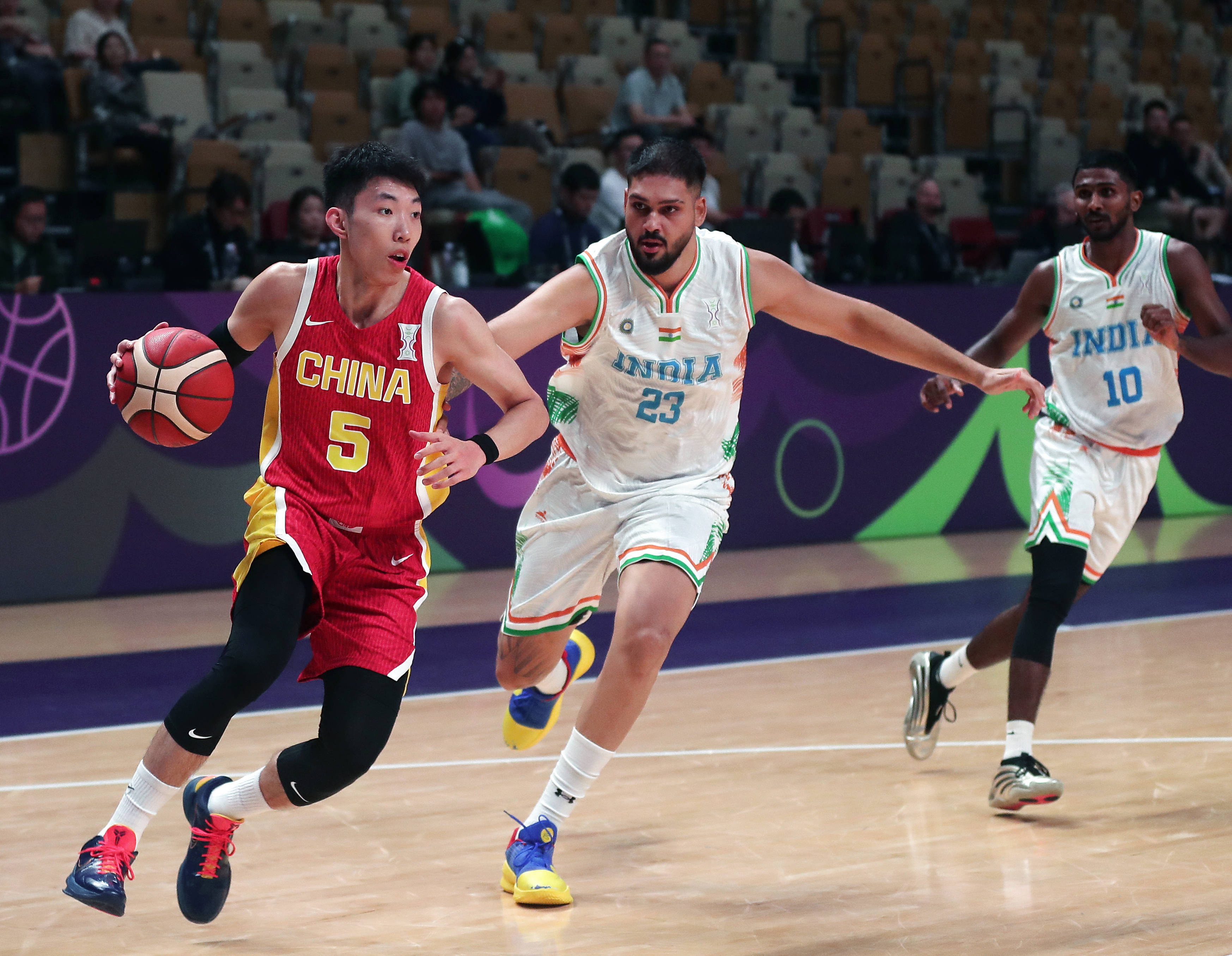 (体育)篮球——国际篮联亚洲杯:中国队胜印度队