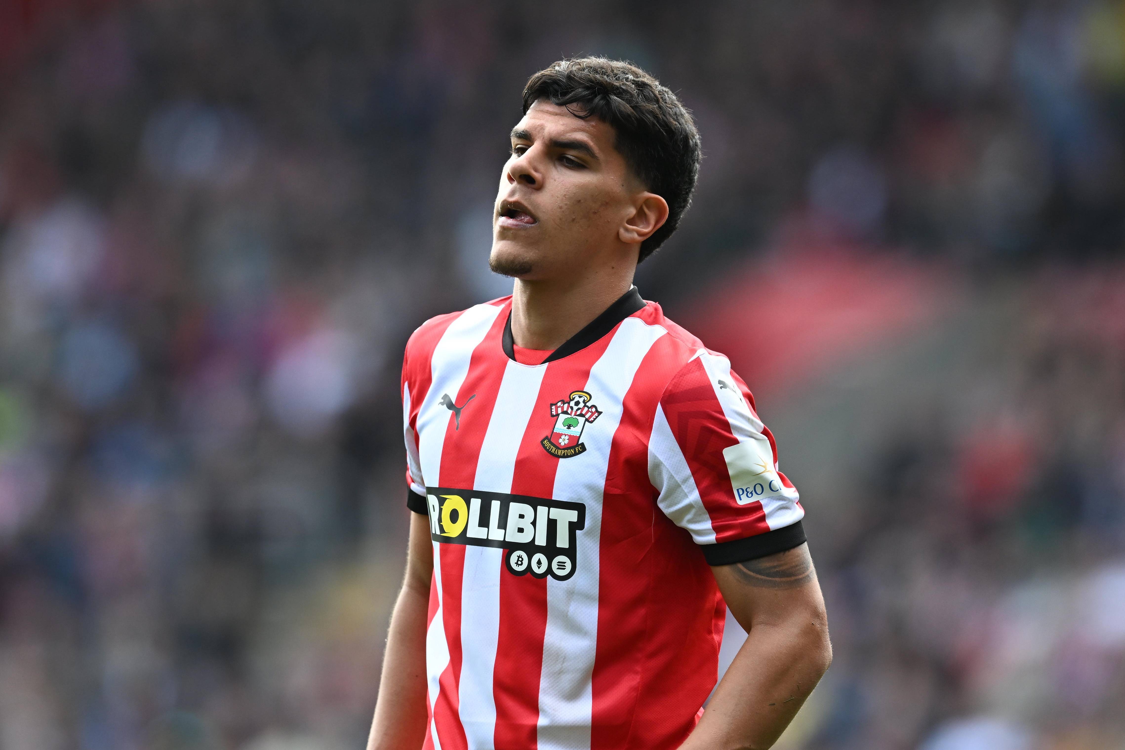 皇冠体育首页-记者：马竞与西汉姆争夺南安(ān)普顿中场马特乌斯-费尔南德斯