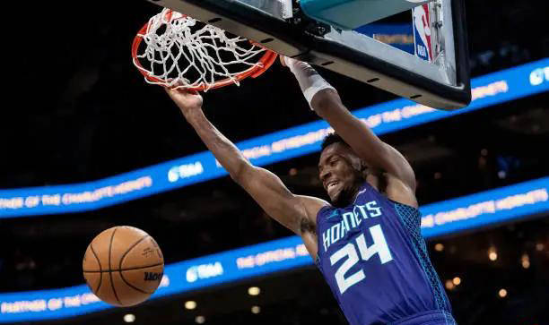 皇冠HG-米勒被认为是夏洛特黄蜂未来的关键