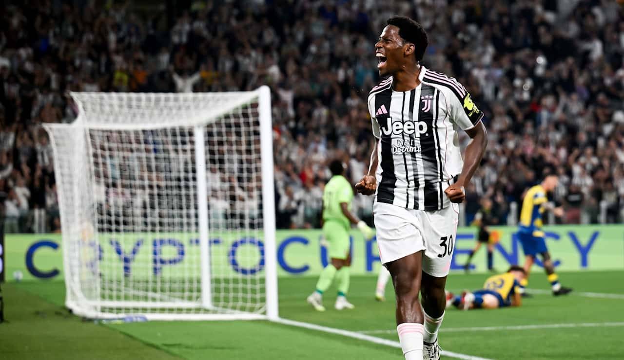 皇冠体育平台-意甲｜尤文完胜帕尔马 科莫力克拉齐奥