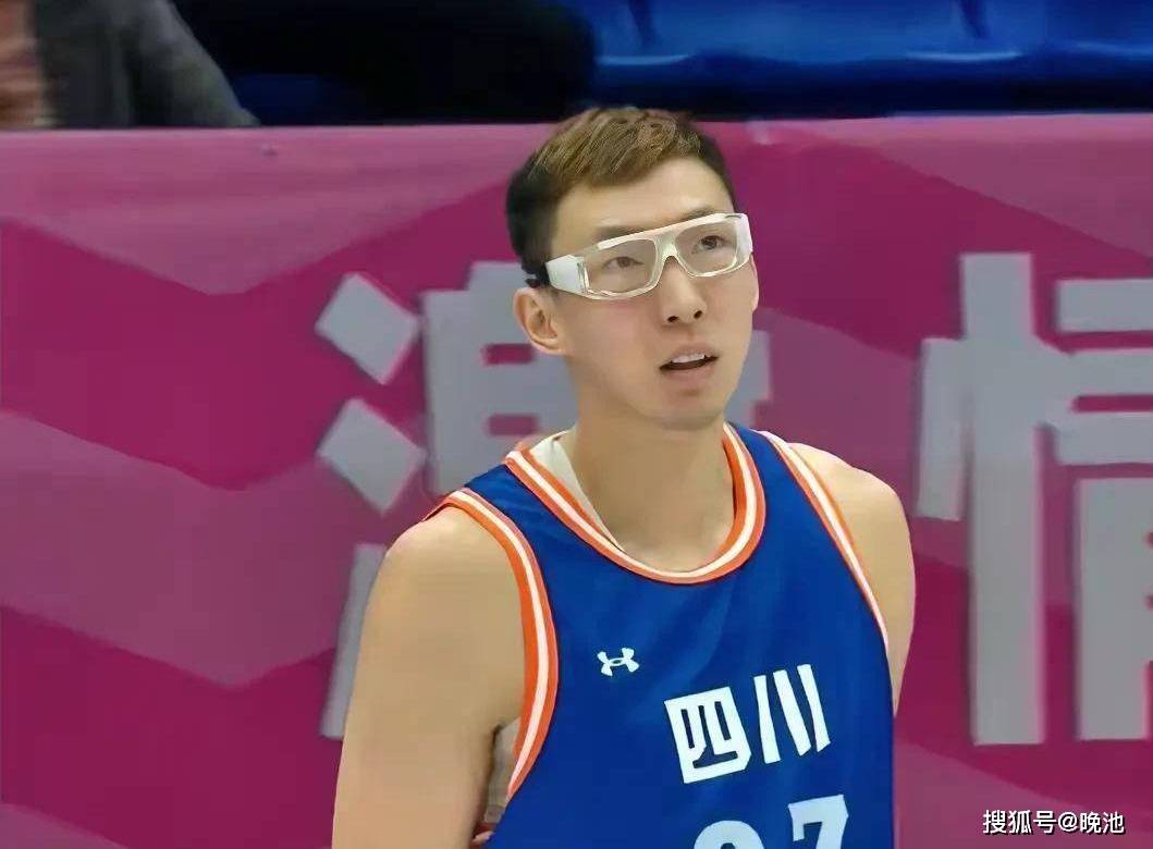 皇冠体育网址-今日！CCTV5直播周琦率CBA最水总冠军出战全运会，网络转辽篮+NBA+欧联杯+F1等